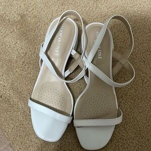 Kenneth Cole New York White back strap Heels/sandal. Size 7.5 width M.